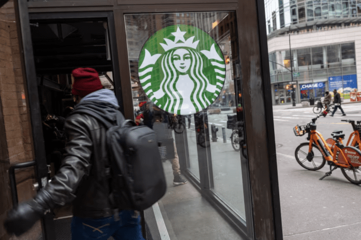 Starbucks Closes Hundreds of Stores and Announces More Layoffs