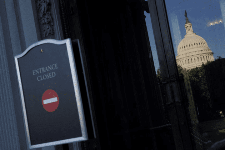 The US government is paralyzed: a bitter partisan standoff has left Congress and the White House