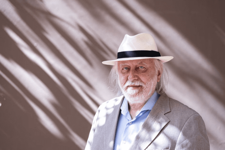 Krasznahorkai wins 2025 Nobel Prize in Literature: "Master of the Apocalypse,"